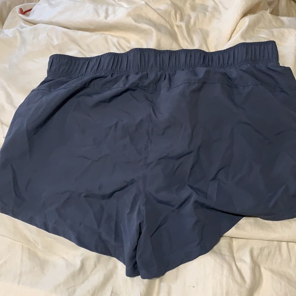 plus athletic shorts - Picture 3 of 3